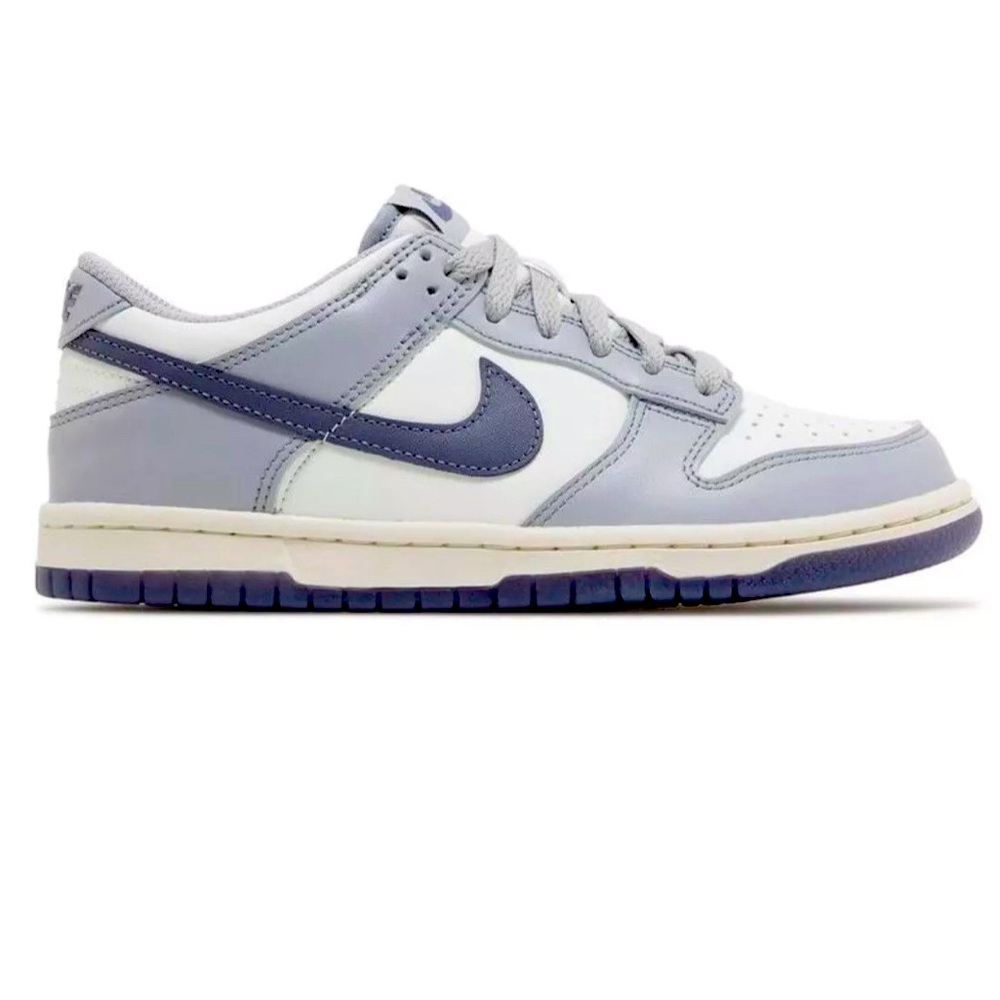 *New* Nike Dunk low gray sneakers-GS ‘platinum tint light carbon’ 6.5